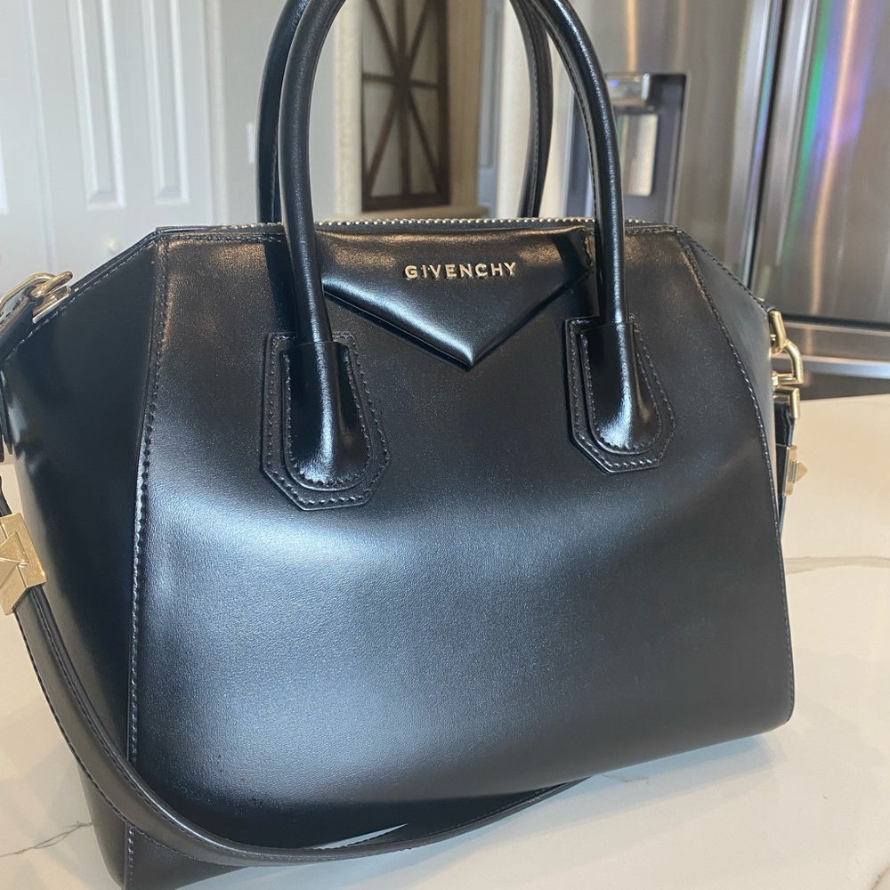 Givenchy Antigona